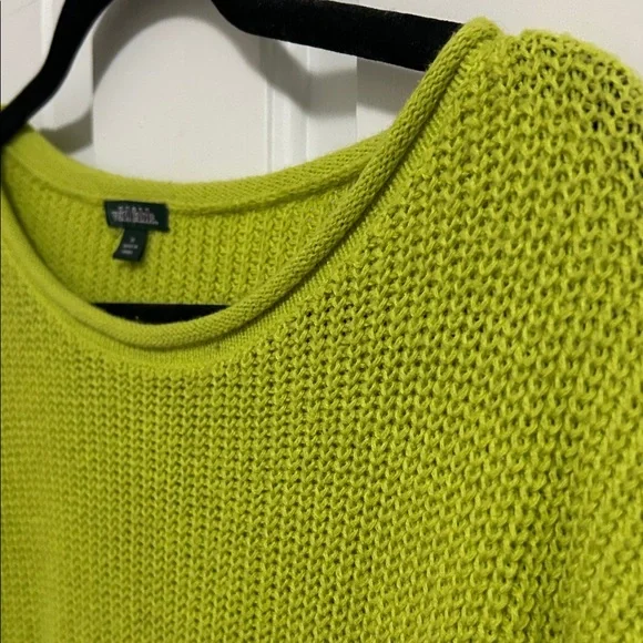 Wild Fable Vibrant Green Crew Neck Sweater - Picture 3 of 3